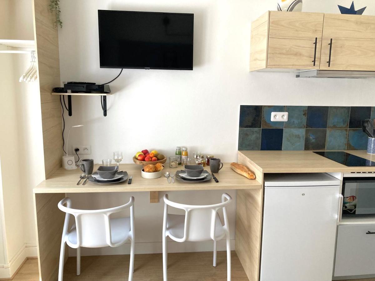 Apartament Le Refuge / Pied-A-Terre Pragmatique Dijon Zewnętrze zdjęcie